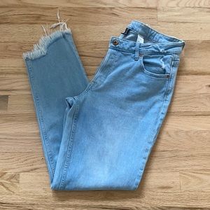 H&M Light Wash High Waisted Jeans W/ Frayed Hem